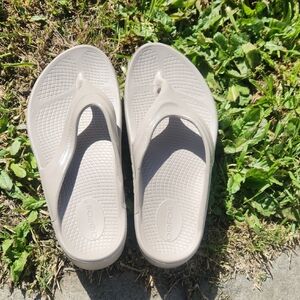 OOFOS Taupe Comfort Sandals